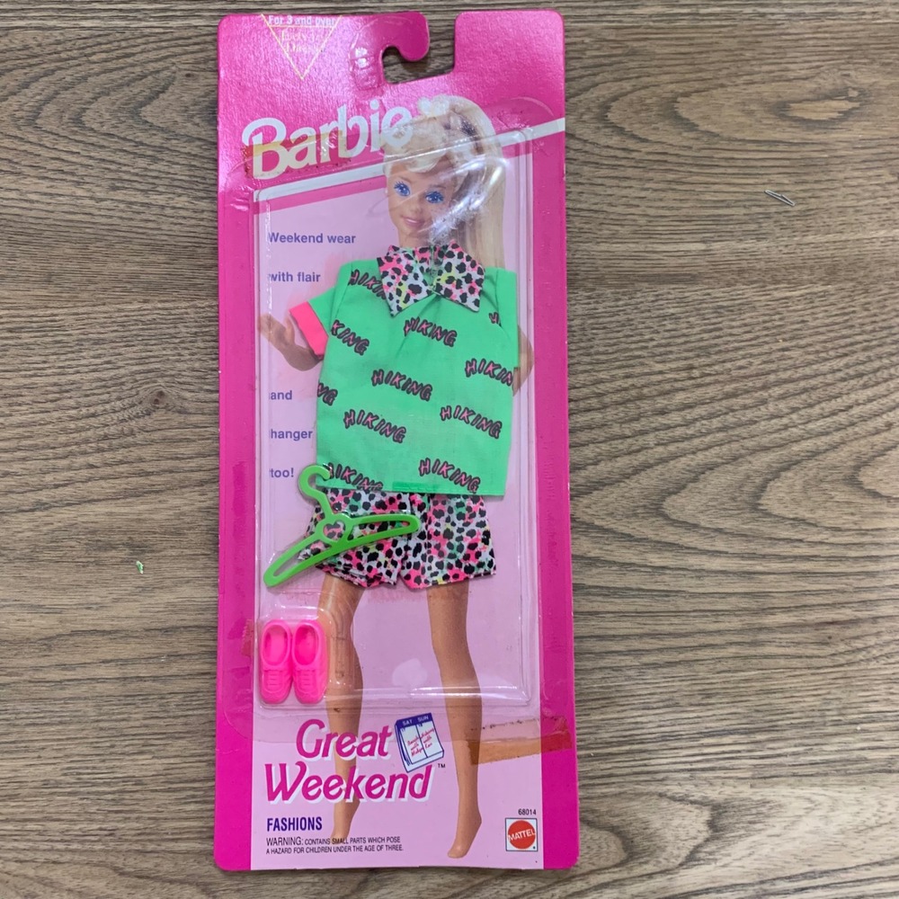 Barbie Great Weekend Fashions Doll Outfit Hiking Shorts Top Shoes‎ VTG